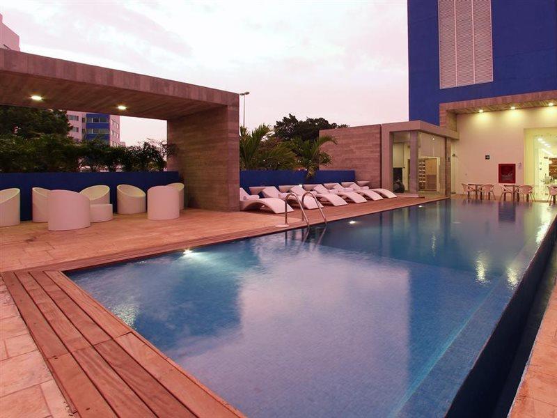 One Villahermosa 2000 Екстериор снимка